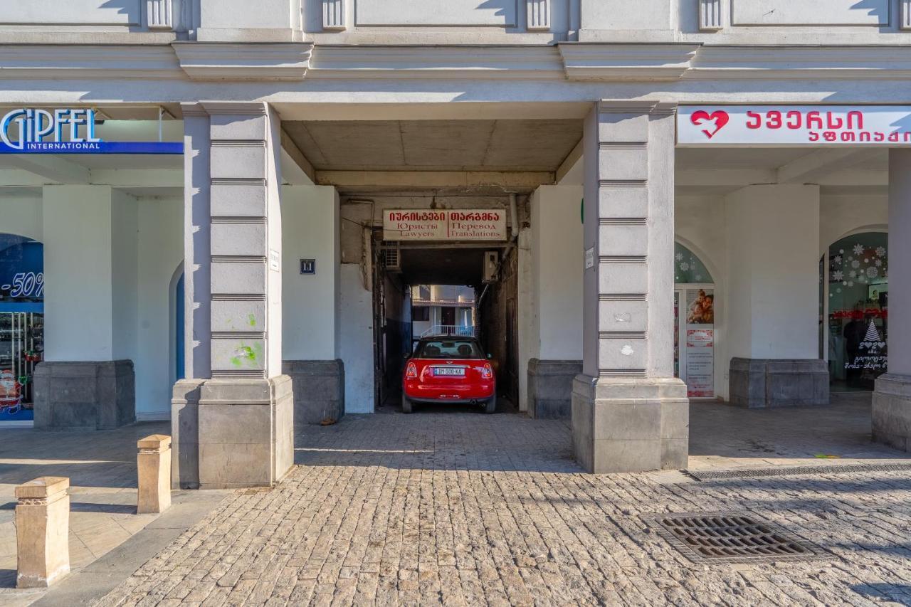 Ferienwohnung Cozybaity In The Very Heart Of Tbilisi Exterior foto